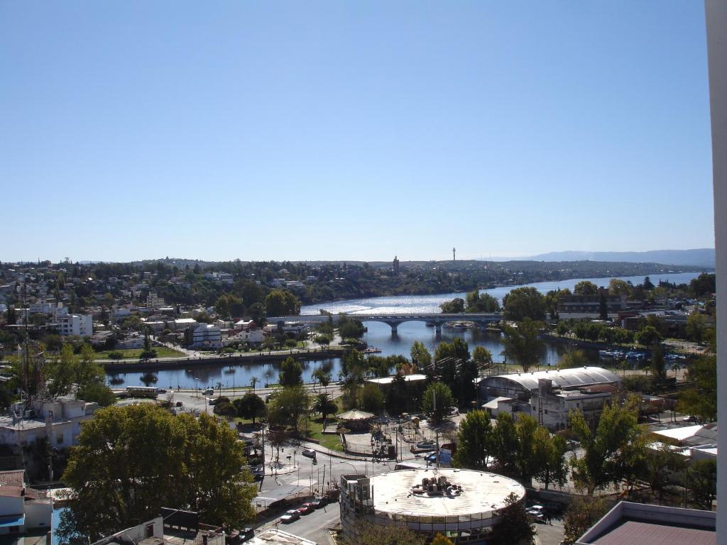 Amerian Carlos Paz & Suites Villa Carlos Paz Exteriör bild